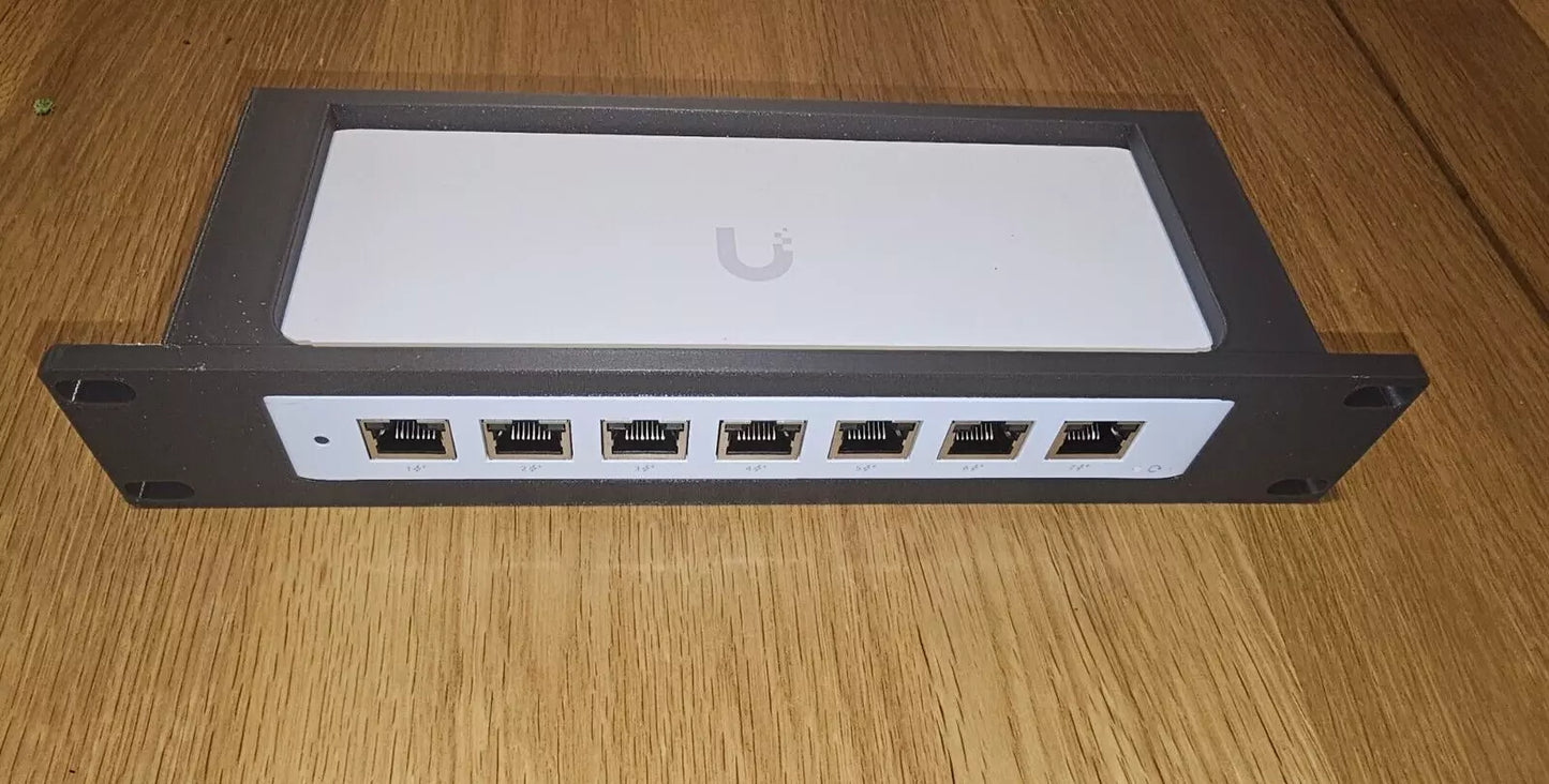 Ubiquiti Unifi USW-Ultra 10" 1U Rack Mount