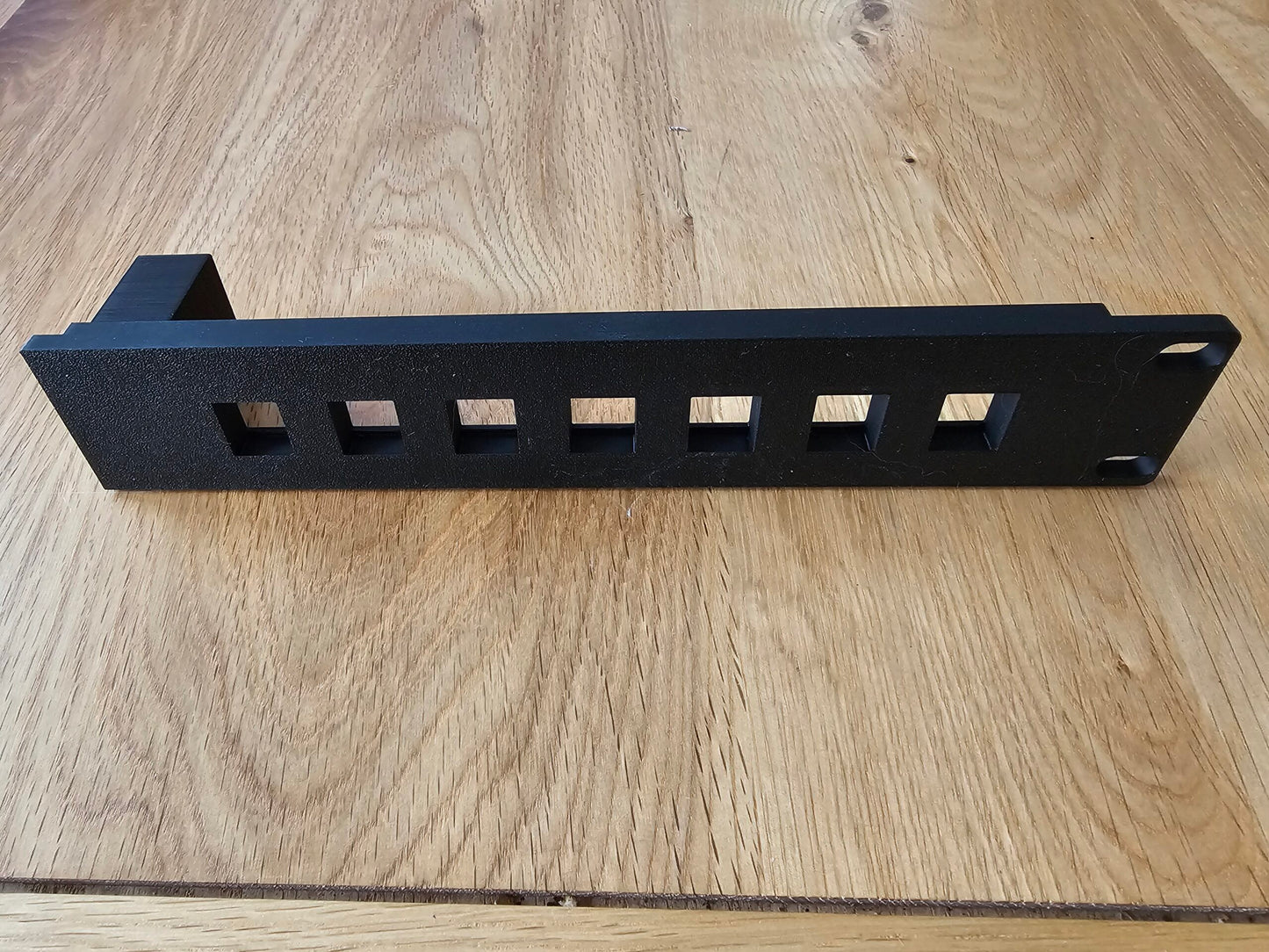 Ubiquiti UniFi UCG-Ultra / UCG-Max 19", 1U Rackmount Bracket image 6