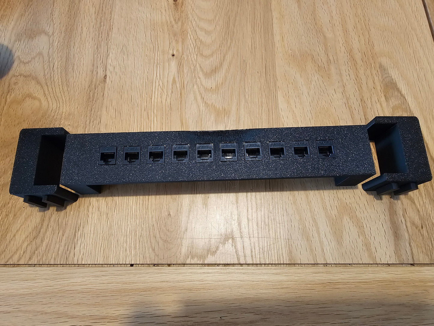 Ubiquiti Mini Rack - "10 Port Keystone Patch Panel" image