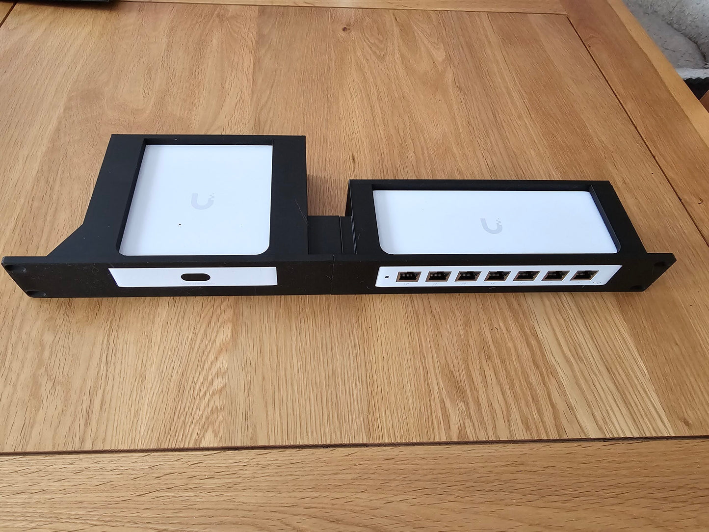 Ubiquiti UniFi UCG-Ultra / UCG-Max 19", 1U Rackmount Bracket image 1