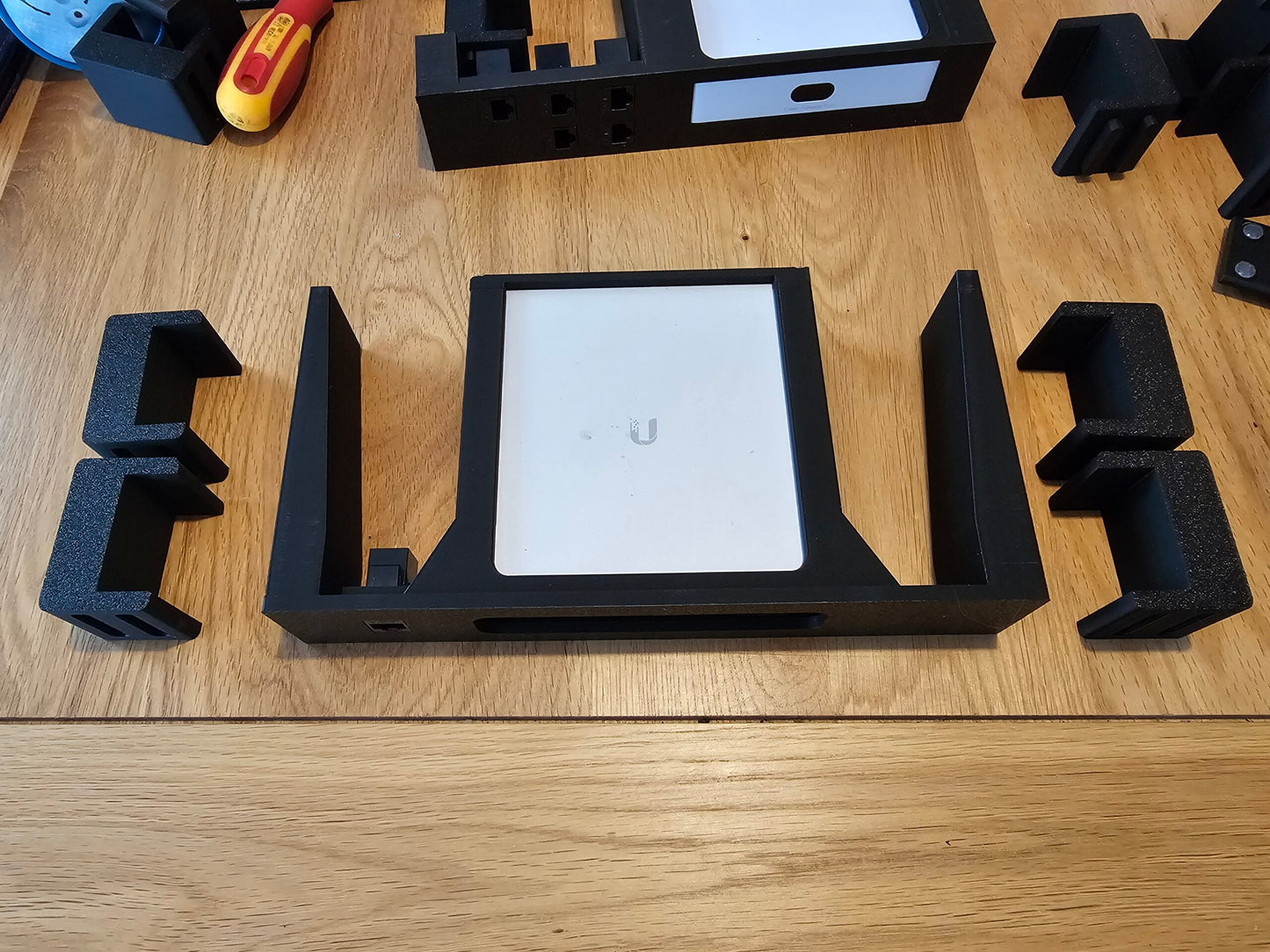 Ubiquiti Mini Rack - "Cloud Key Gen 2+" image
